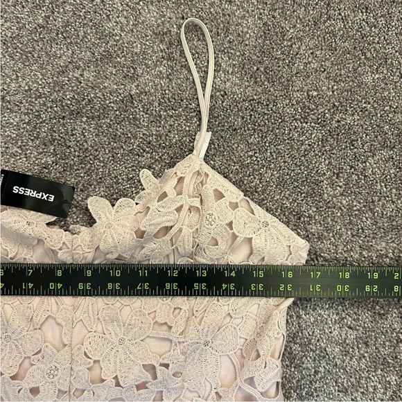 Express Women's Pink Floral Lace Midi Dress Sleeveless Size M - Medium - NWT$118 - Picture 10 of 16